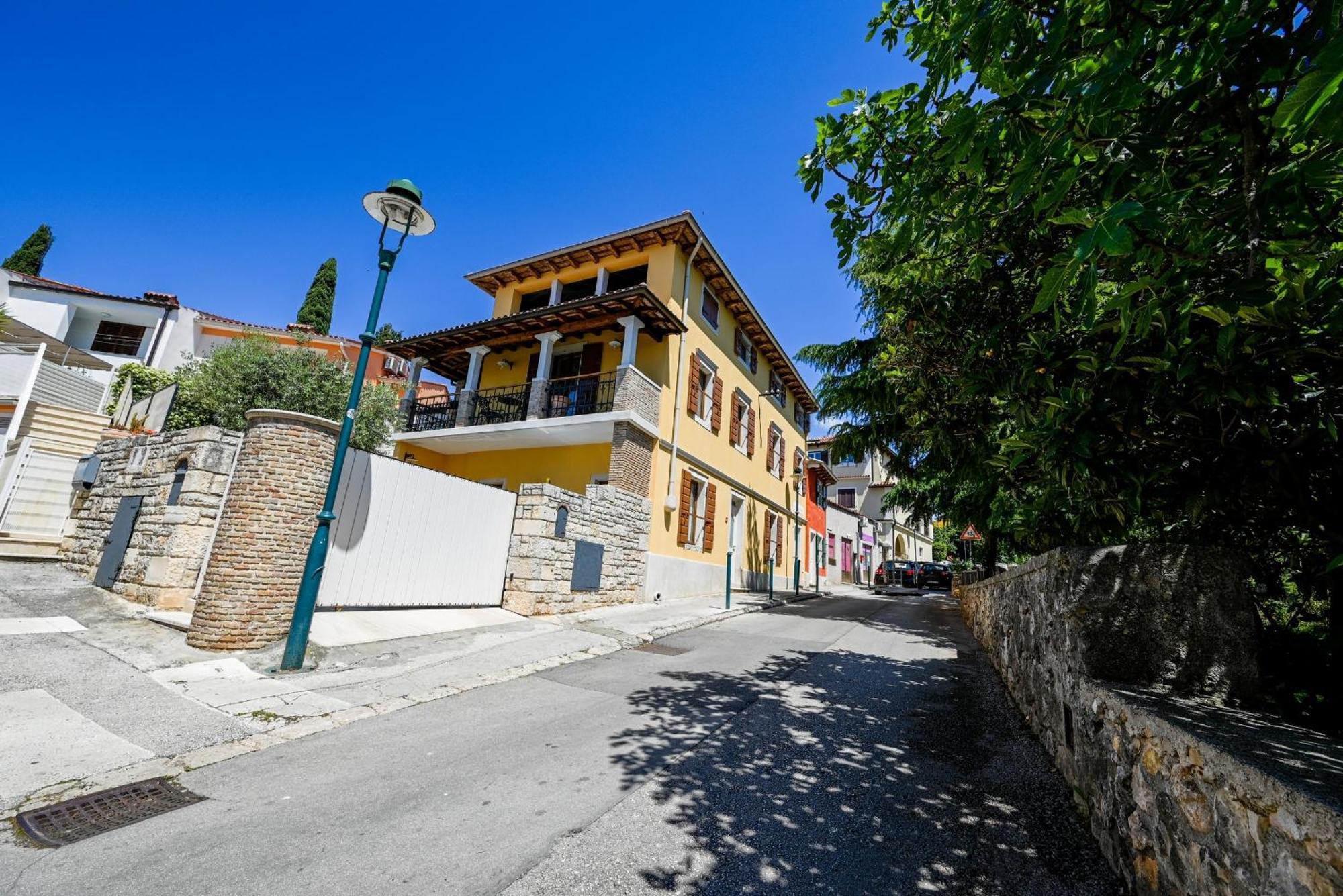 فندق Casa Degli Artisti روفينج الغرفة الصورة